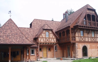 maison colombages toiture